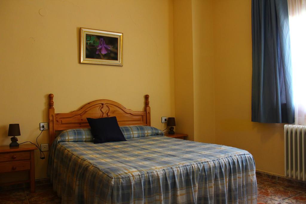 Residencial Los Robles 아로요프리오 객실 사진