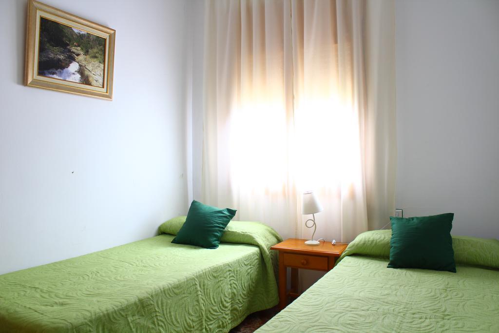 Residencial Los Robles 아로요프리오 객실 사진