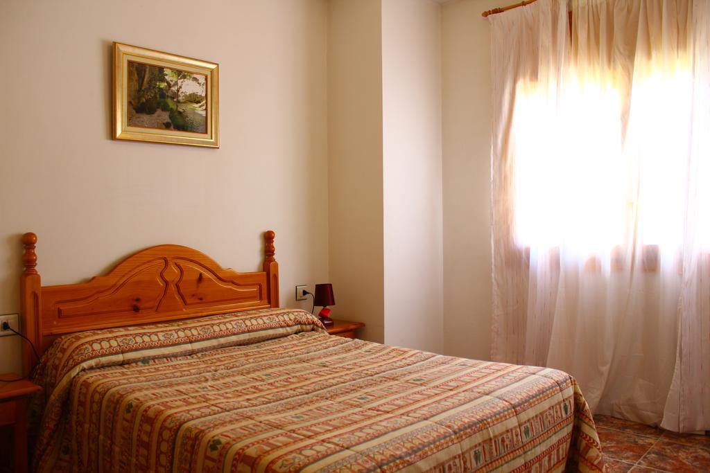 Residencial Los Robles 아로요프리오 객실 사진