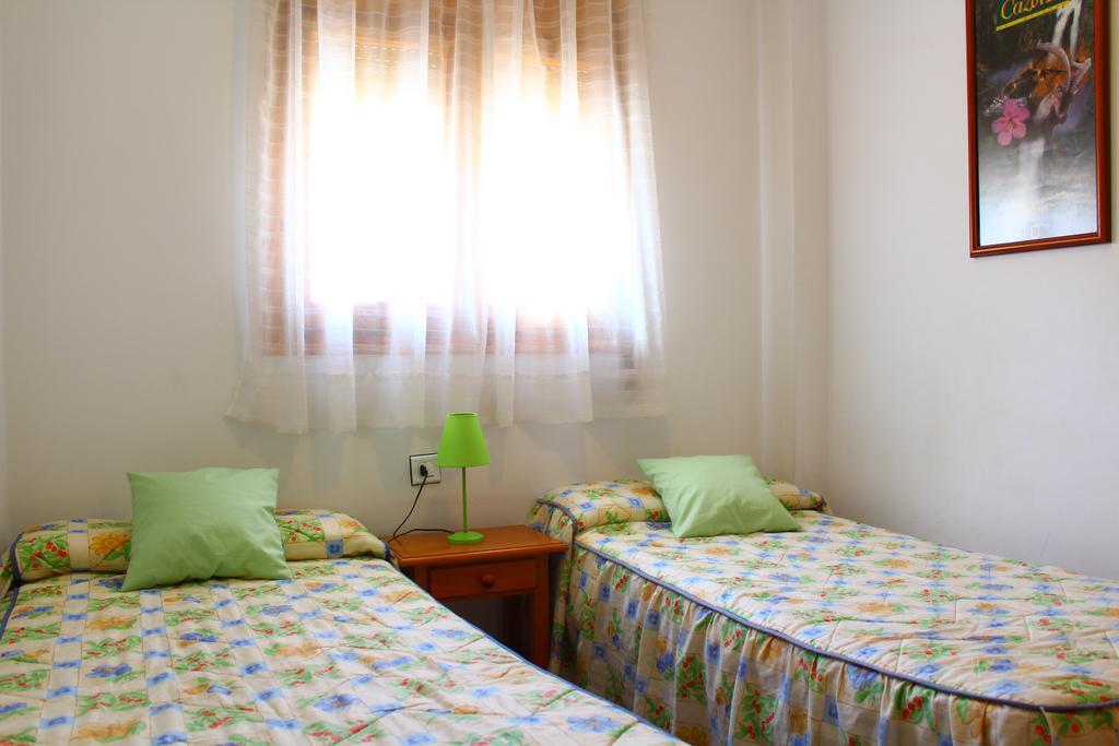 Residencial Los Robles 아로요프리오 객실 사진